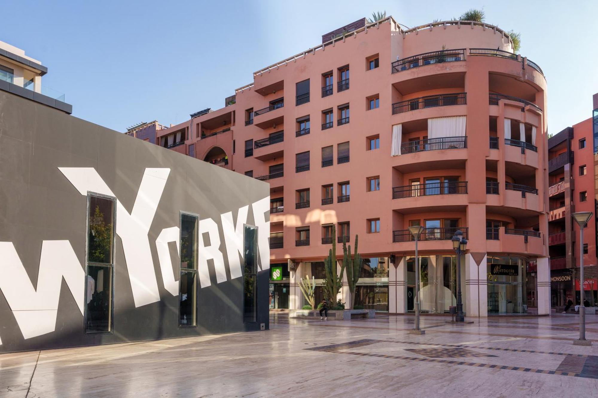 Appartement Chic Gueliz Plaza Avec Vue Marrakesh Exterior foto